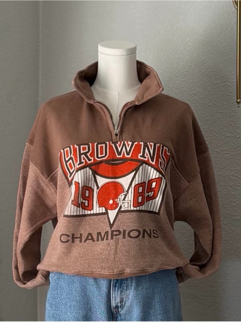 RE/DONE Quarter Zip Sweatshirt 1989 Cleveland Browns Graphic Brown
